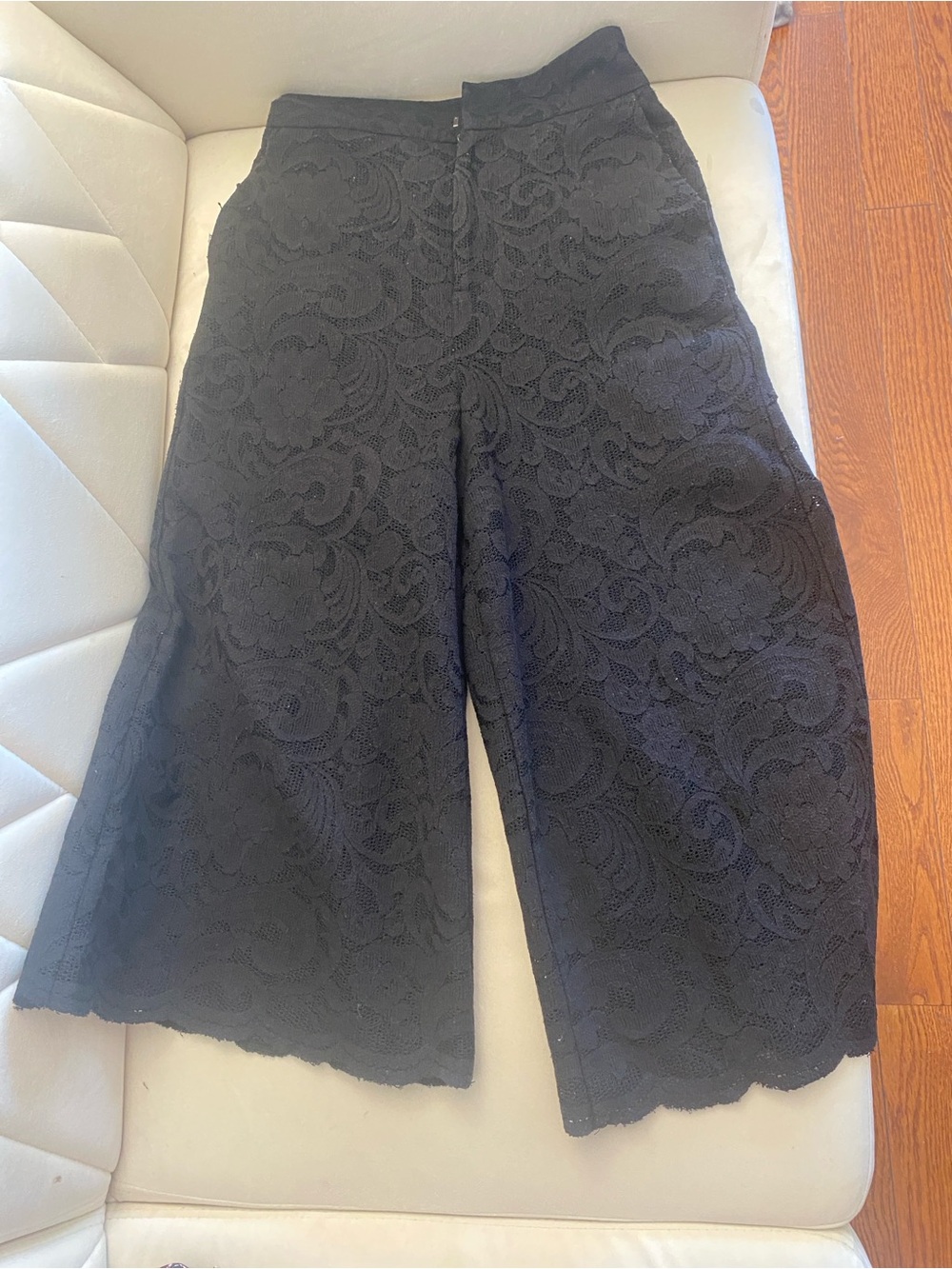 Black Lace Culotte Shorts - Women's Elegant Lace Shorts